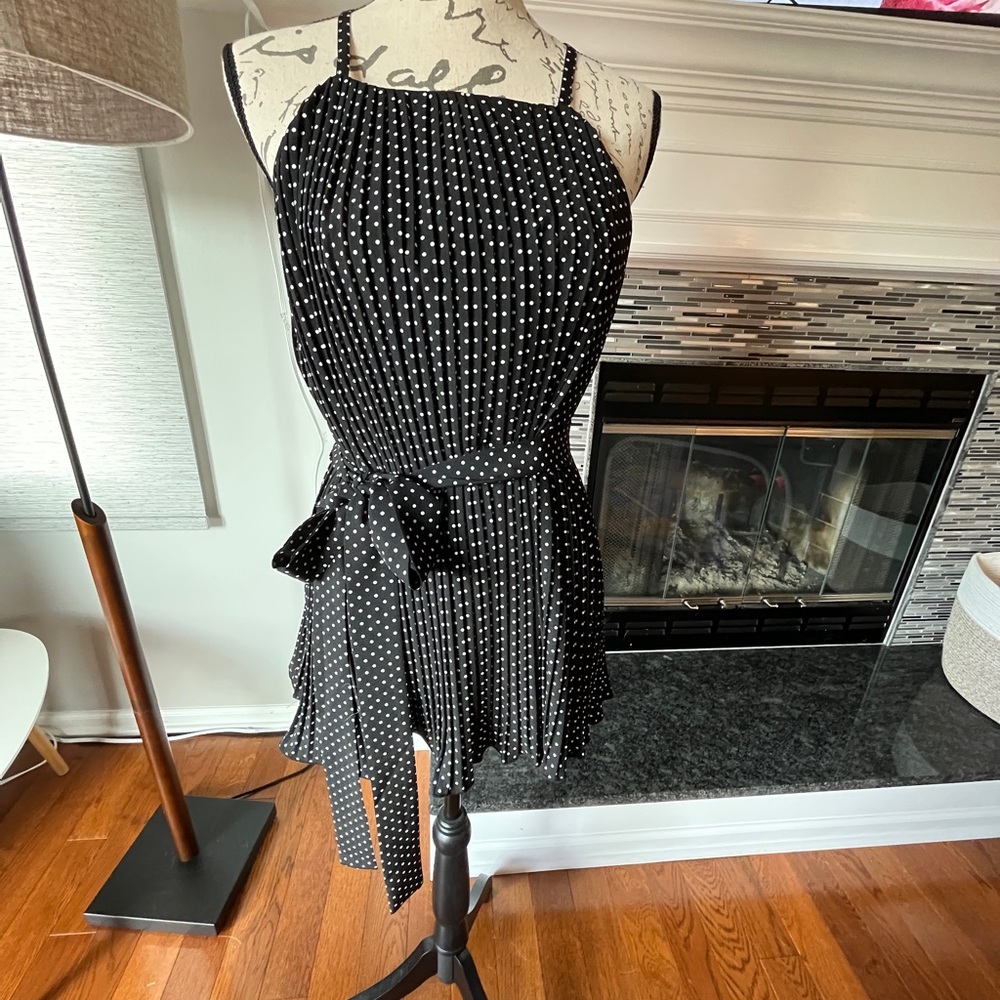 Black and white polka dot tank top